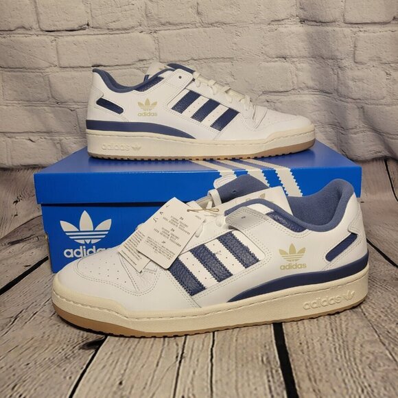 Adidas Forum Low CL Shoes - Picture 2 of 12